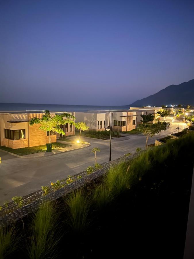 Beach Front Le Bon Villa Maskat Exterior foto